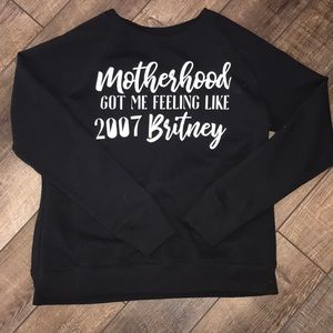 Black crew neck sweatshirt